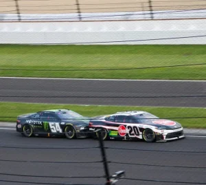 NASCAR Fans Criticize Kyle Busch’s Frustration with Track Conditions After Tough Race at Darlington