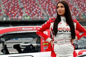 Amber Balcaen’s Unstoppable Grit: Racing With a Broken Foot and Defying All Odds