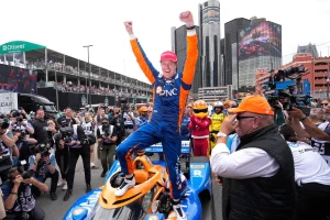 Scott Dixon Knighted for Motorsport in Historic Honor