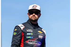 Ricky Stenhouse Jr. Makes Thrilling Truck Series Debut at Daytona