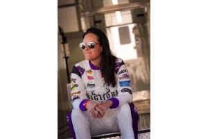 Motherhood Drives Alli Owens’ Stunning ARCA Comeback at Daytona