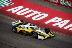 Josef Newgarden and Scott Dixon Crash in St. Pete Practice
