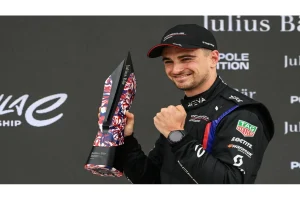 Nico Mueller Shines with Pole and P2 at Miami E-Prix