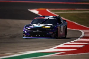 Shane van Gisbergen Edges Austin Hill for COTA Victory