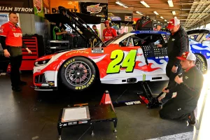 Daytona 500 Kicks Off as William Byron Chases Historic Three-Peat