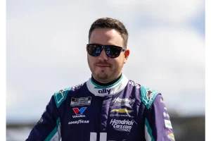 Alex Bowman Listed for Las Vegas Race Despite Vertigo Doubts