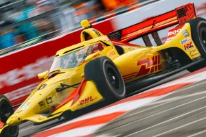 Alex Palou’s Phoenix Crash Shakes Up IndyCar Race