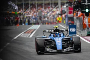 Lewis Hamilton Set to Match Carlos Sainz’s Ferrari Feat in 2026