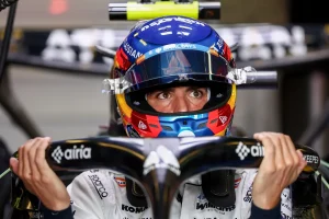 Carlos Sainz Misses Melbourne Qualifying After Tech Failure