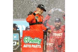 Justin Allgaier Stuns with Phoenix Victory, Jesse Love Heartbroken