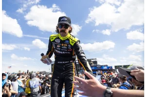 Ryan Blaney Stuns with Thrilling Win at Phoenix Raceway