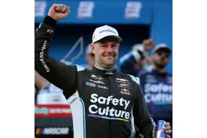 Shane van Gisbergen’s Epic 5-Car Pass Seals NASCAR Win